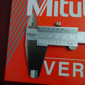 MITUTOYO-530-118-a Thước cặp cơ khí MITUTOYO 530-118