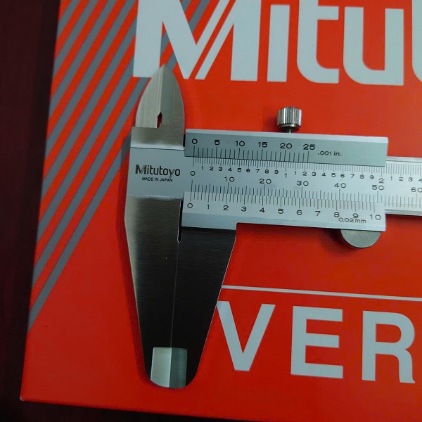 MITUTOYO-530-118-a Thước cặp cơ khí MITUTOYO 530-118