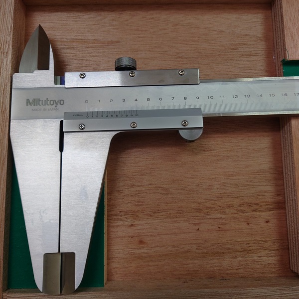Mitutoyo-530-502-a Thước cặp cơ 1000mm Mitutoyo 530-502
