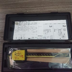 Thước cặp điện tử MITUTOYO 500-181-30 Thước cặp điện tử MITUTOYO 500-181-30