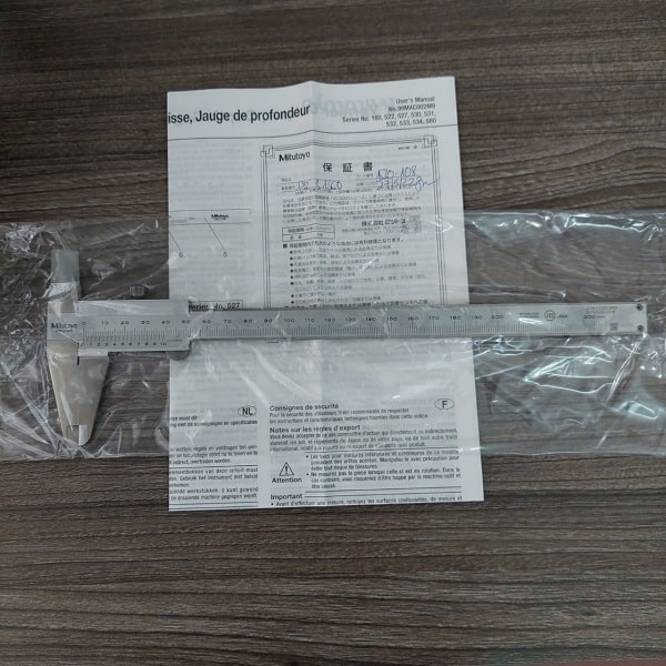 Thước cặp cơ khí MITUTOYO 530-108 Thước cặp cơ khí MITUTOYO 530-108