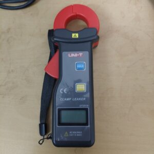 Máy đo dòng điện rò rỉ Uni-t UT251A