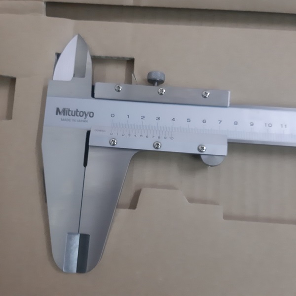 mitutoyo-530-501 Thước cặp cơ Mitutoyo 530-501