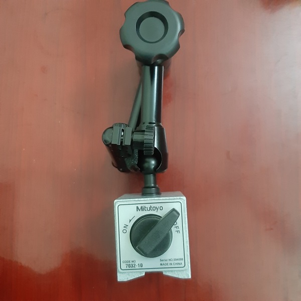 mitutoyo-7032-10-a Đế gá đồng hồ so Mitutoyo 7032-10