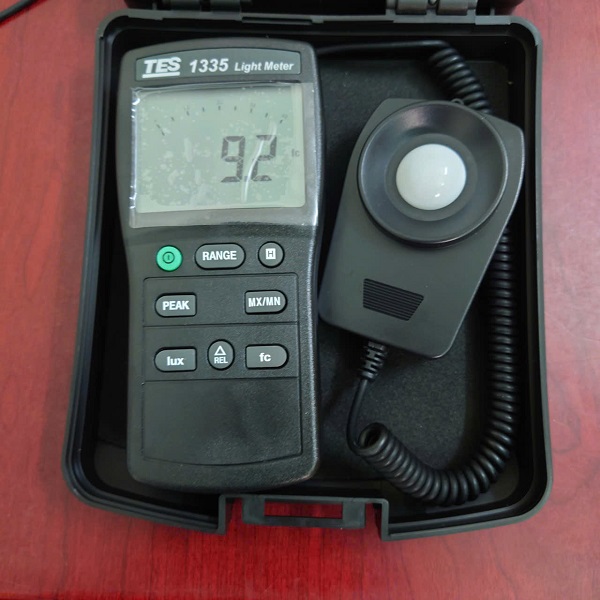 may-do-cuong-do-anh-sang-TES-1335 Máy đo cường độ ánh sáng TES-1335