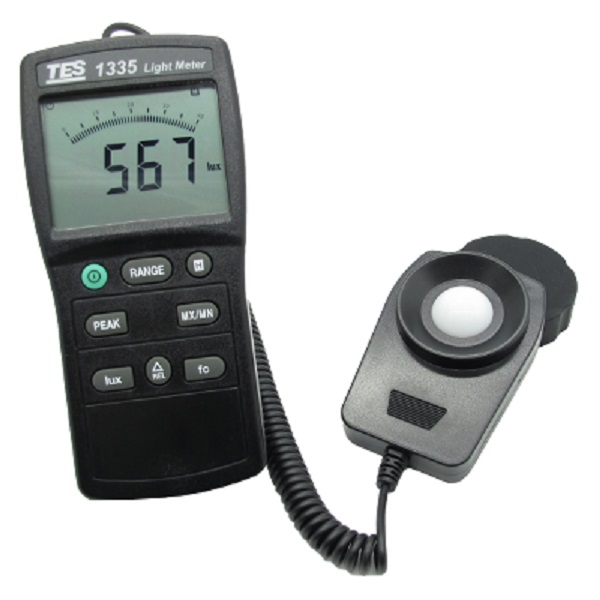 Máy đo cường độ ánh sáng TES-1335