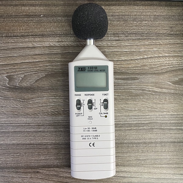 TES-1351B-a Máy đo độ ồn TES TES-1351B