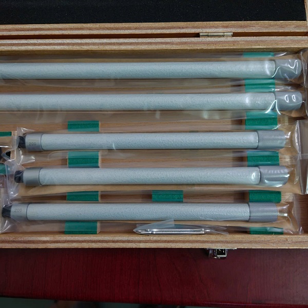 Mitutoyo-137-205 Panme đo trong cơ khí dạng khẩu Mitutoyo 137-205