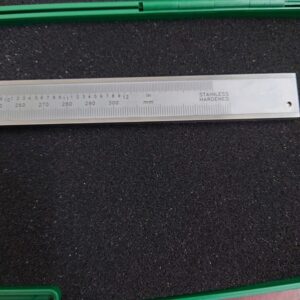 Thước cặp cơ 300mm Insize 1205-3002S