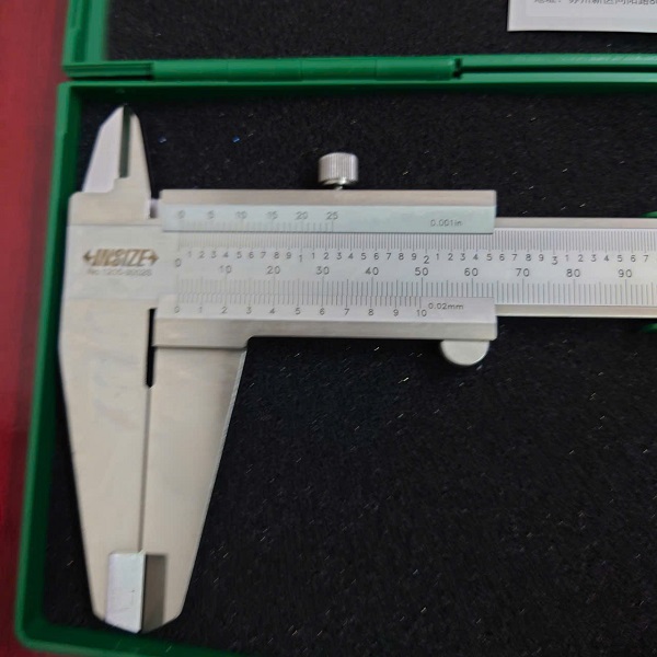 Insize-1205-3002S-a Thước cặp cơ 300mm Insize 1205-3002S