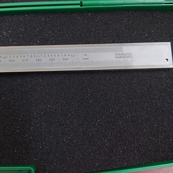 Insize-1205-3002S Thước cặp cơ 300mm Insize 1205-3002S
